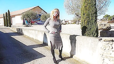 Sexy young blonde like curlstadow tolerance