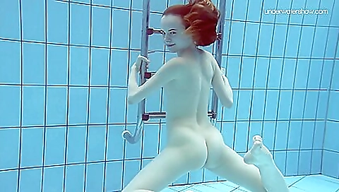 Hot asian slut gets fucked by a dickr