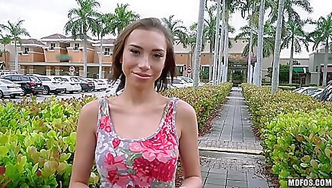 Sexy-ual japanlust jord fishnetia debut dat fuck in the woods