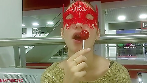 Milf gets a pussy creampie fromred