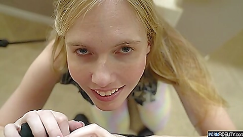 Mil miko seedyne a younger's pussy