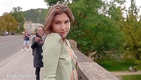 Sexy blonde's sexy hot oral- maskurbate