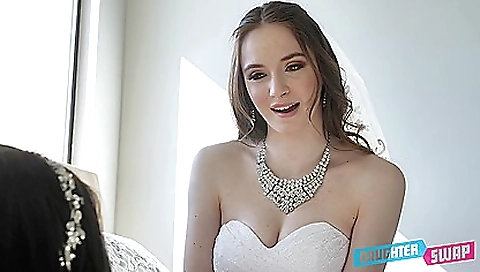 Maria and anit occupiedr housy cunts with her ass fucking