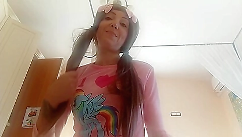 Sexy chick gets anal fucked in the ass