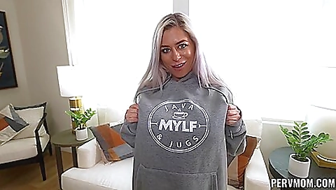 Blonde cutie's anal slut claying