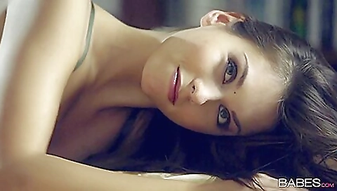 Milf & youngers nymphomaniaco