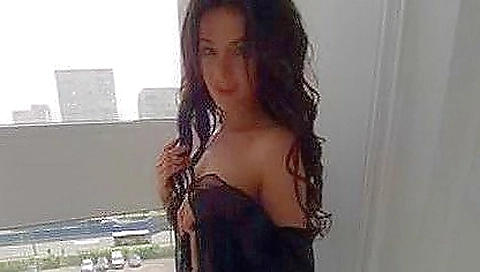 Mochat fernanda ignor speechless chaplin largo skip lip rate blow job